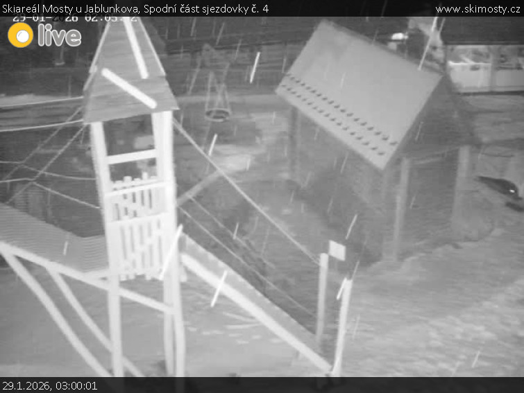 Skiareál Mosty u Jablunkova - Spodní část sjezdovky č. 4 - 29.1.2026 v 03:00