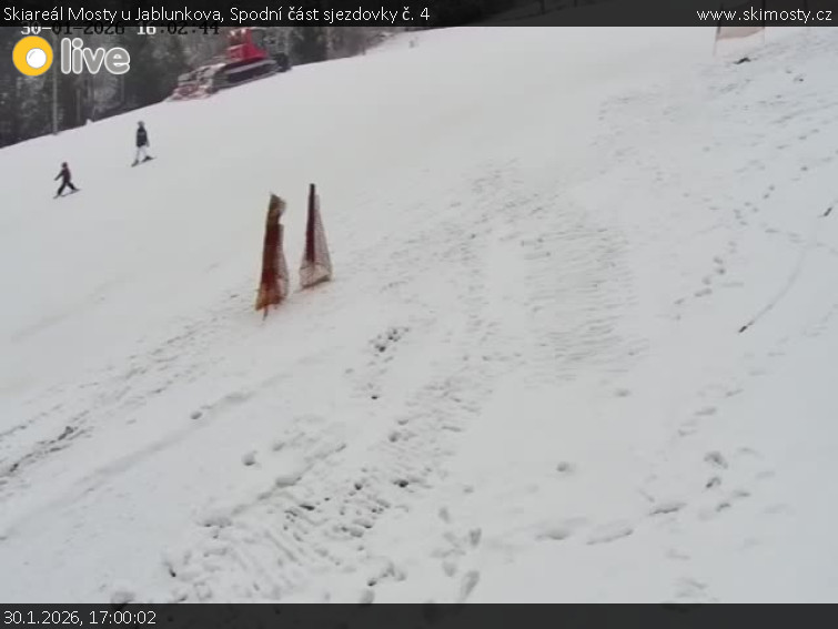 Skiareál Mosty u Jablunkova - Spodní část sjezdovky č. 4 - 30.1.2026 v 17:00