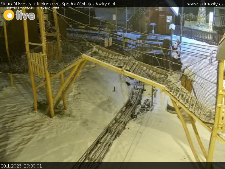 Skiareál Mosty u Jablunkova - Spodní část sjezdovky č. 4 - 30.1.2026 v 20:00