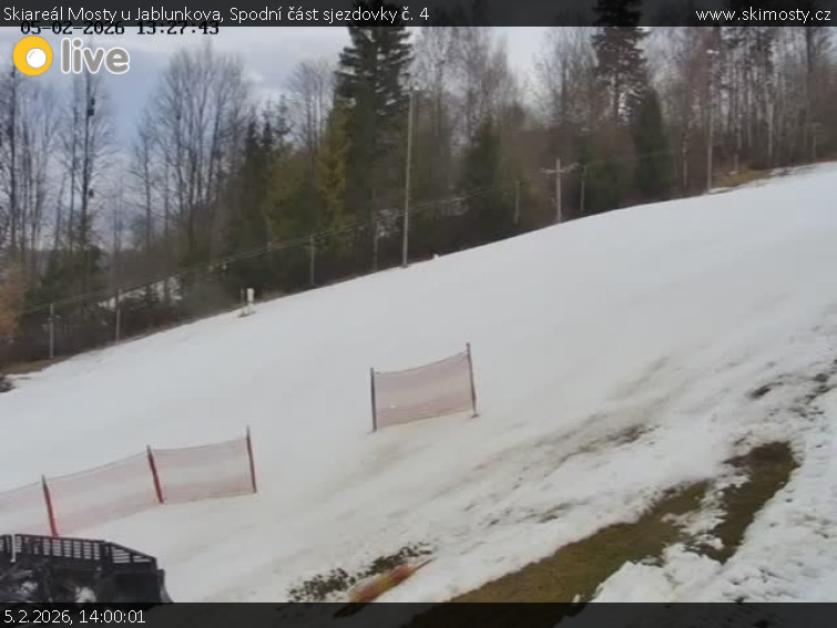 Skiareál Mosty u Jablunkova - Spodní část sjezdovky č. 4 - 5.2.2026 v 14:00