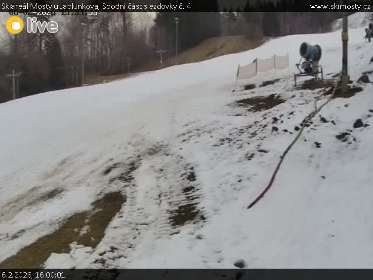 Skiareál Mosty u Jablunkova - Spodní část sjezdovky č. 4 - 6.2.2026 v 16:00