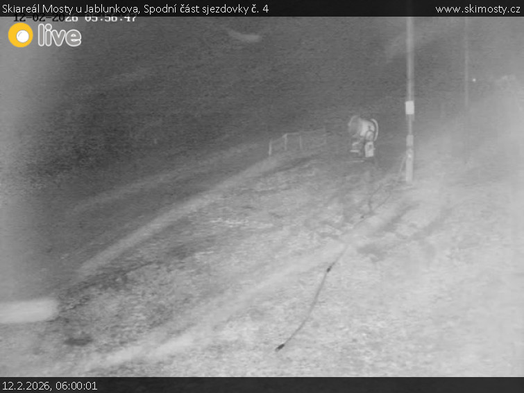 Skiareál Mosty u Jablunkova - Spodní část sjezdovky č. 4 - 12.2.2026 v 06:00