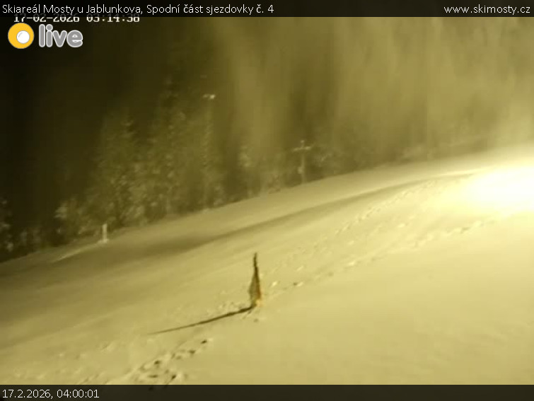 Skiareál Mosty u Jablunkova - Spodní část sjezdovky č. 4 - 17.2.2026 v 04:00