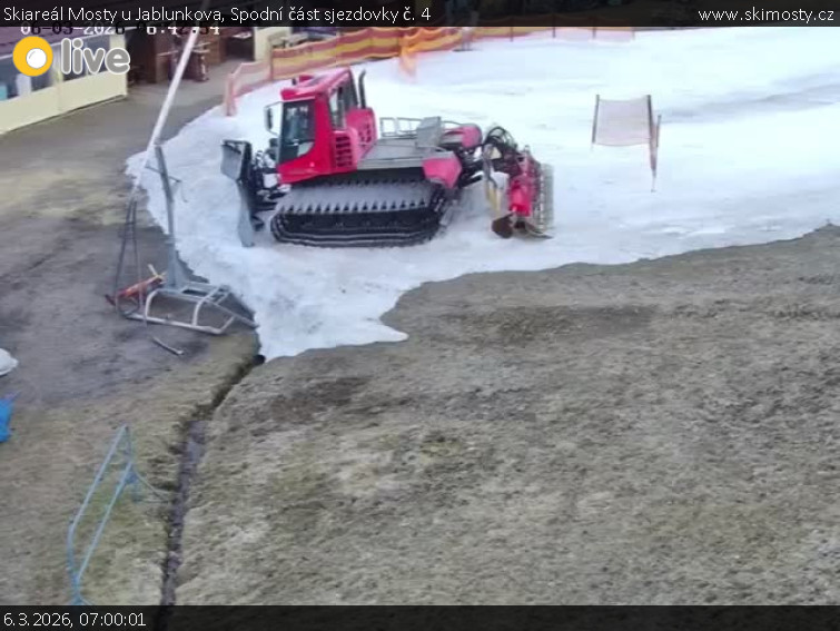 Skiareál Mosty u Jablunkova - Spodní část sjezdovky č. 4 - 6.3.2026 v 07:00