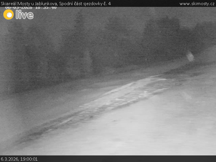 Skiareál Mosty u Jablunkova - Spodní část sjezdovky č. 4 - 6.3.2026 v 19:00