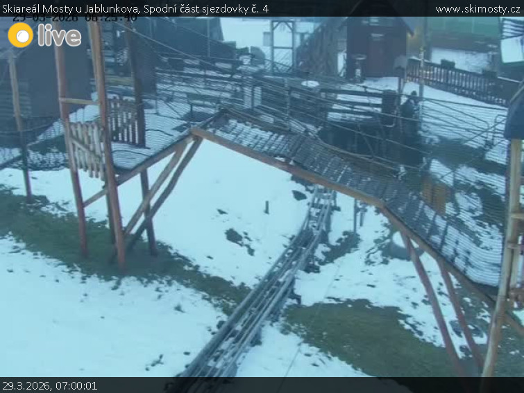 Skiareál Mosty u Jablunkova - Spodní část sjezdovky č. 4 - 29.3.2026 v 07:00