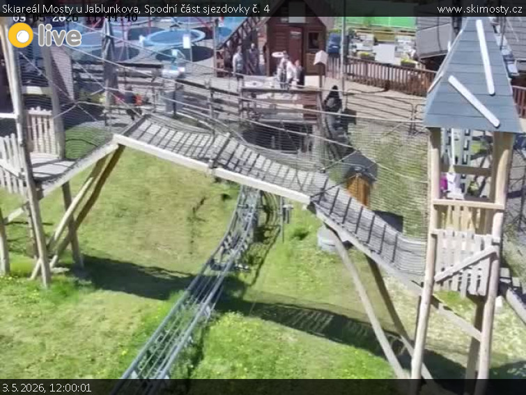 Skiareál Mosty u Jablunkova - Spodní část sjezdovky č. 4 - 3.5.2026 v 12:00