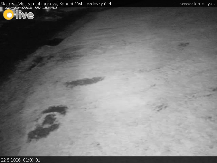 Skiareál Mosty u Jablunkova - Spodní část sjezdovky č. 4 - 22.5.2026 v 01:00