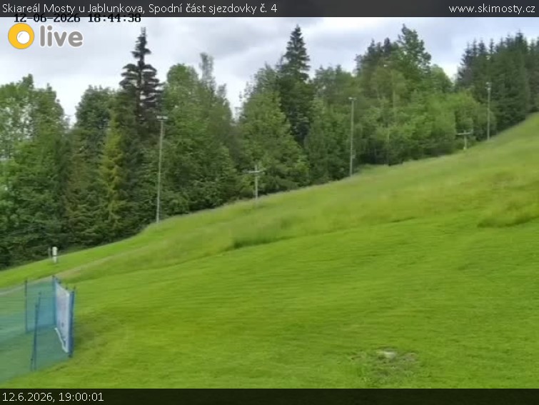 Skiareál Mosty u Jablunkova - Spodní část sjezdovky č. 4 - 12.6.2026 v 19:00