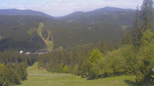 Skiareál Bílá - Bílá - panorama - 9.5.2025 v 11:55