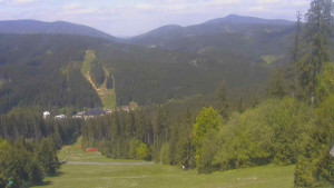 Skiareál Bílá - Bílá - panorama - 9.5.2025 v 12:55