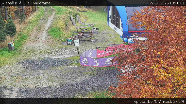Skiareál Bílá - Bílá - panorama - 27.10.2025 v 13:00 Skiareál Bílá - Bílá - panorama - 27.10.2025 v 13:00