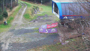 Skiareál Bílá - Bílá - panorama - 8.11.2025 v 14:30 Skiareál Bílá - Bílá - panorama - 8.11.2025 v 14:30