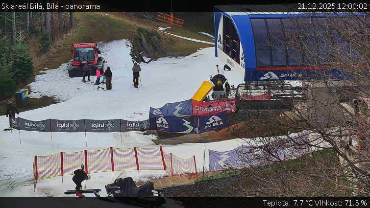 Skiareál Bílá - Bílá - panorama - 21.12.2025 v 12:00
