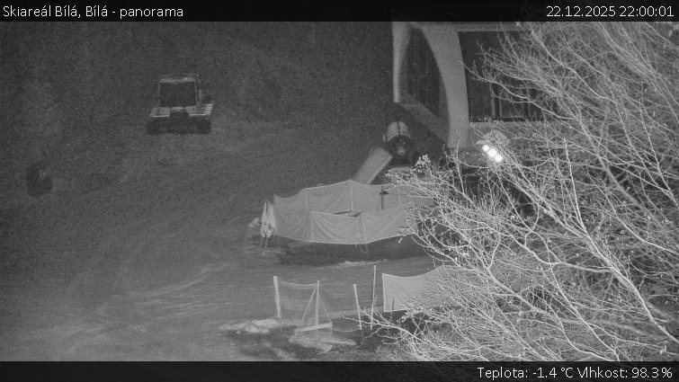 Skiareál Bílá - Bílá - panorama - 22.12.2025 v 22:00