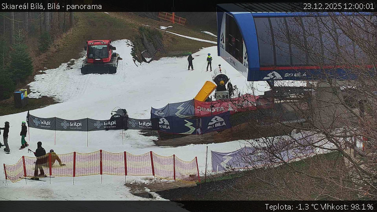 Skiareál Bílá - Bílá - panorama - 23.12.2025 v 12:00