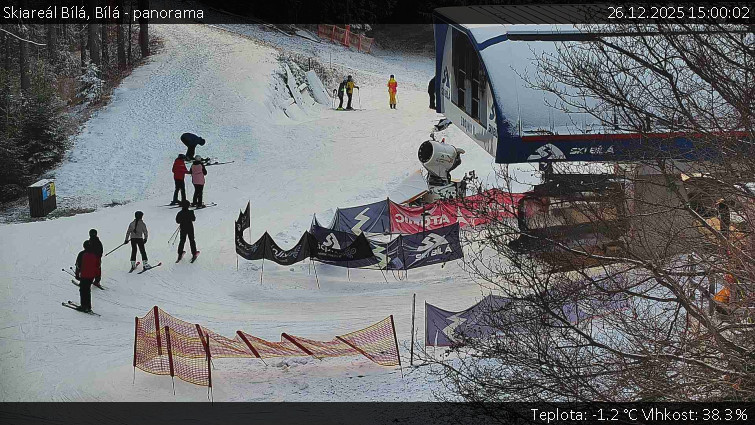 Skiareál Bílá - Bílá - panorama - 26.12.2025 v 15:00