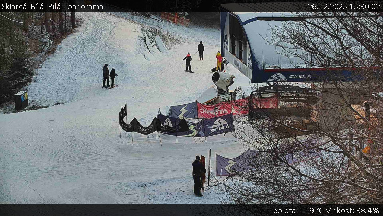 Skiareál Bílá - Bílá - panorama - 26.12.2025 v 15:30
