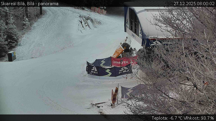 Skiareál Bílá - Bílá - panorama - 27.12.2025 v 08:00