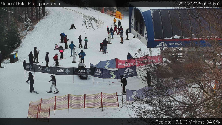 Skiareál Bílá - Bílá - panorama - 29.12.2025 v 09:30