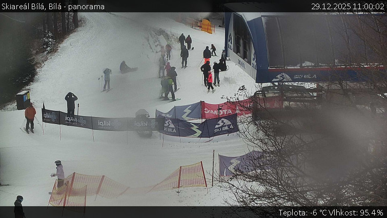 Skiareál Bílá - Bílá - panorama - 29.12.2025 v 11:00