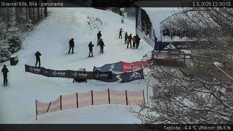 Skiareál Bílá - Bílá - panorama - 1.1.2026 v 15:30