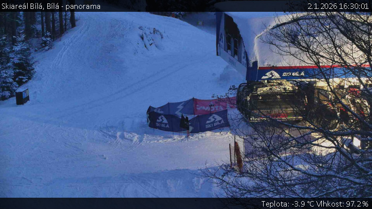 Skiareál Bílá - Bílá - panorama - 2.1.2026 v 16:30