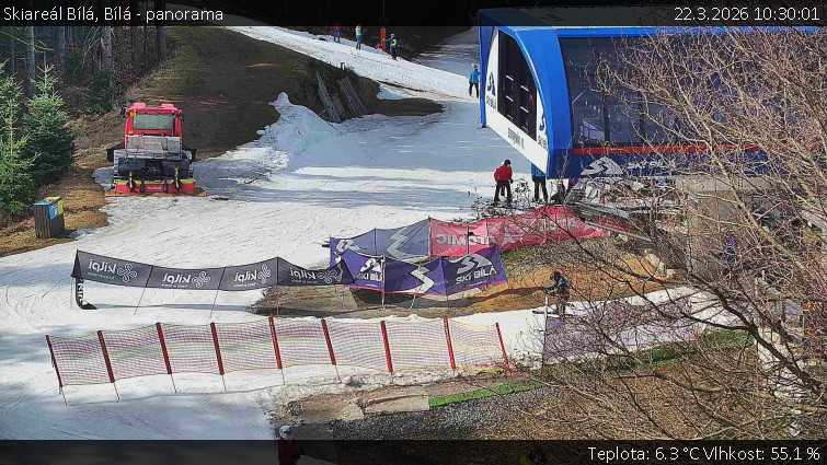 Skiareál Bílá - Bílá - panorama - 22.3.2026 v 10:30