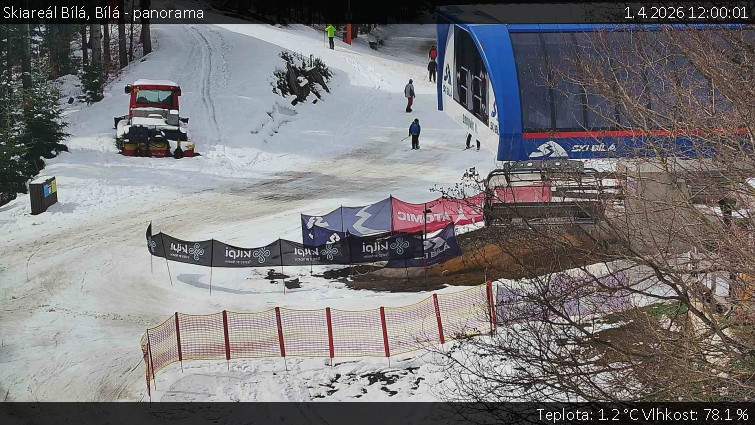 Skiareál Bílá - Bílá - panorama - 1.4.2026 v 12:00