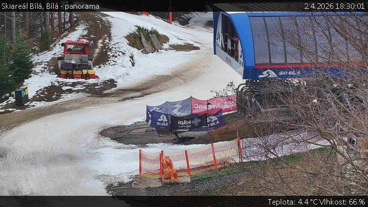 Skiareál Bílá - Bílá - panorama - 2.4.2026 v 18:30