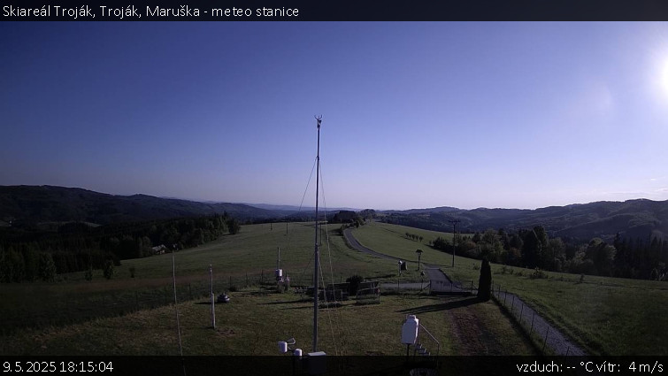Skiareál Troják - Troják, Maruška - meteo stanice - 9.5.2025 v 18:15 Skiareál Troják - Troják, Maruška - meteo stanice - 9.5.2025 v 18:15
