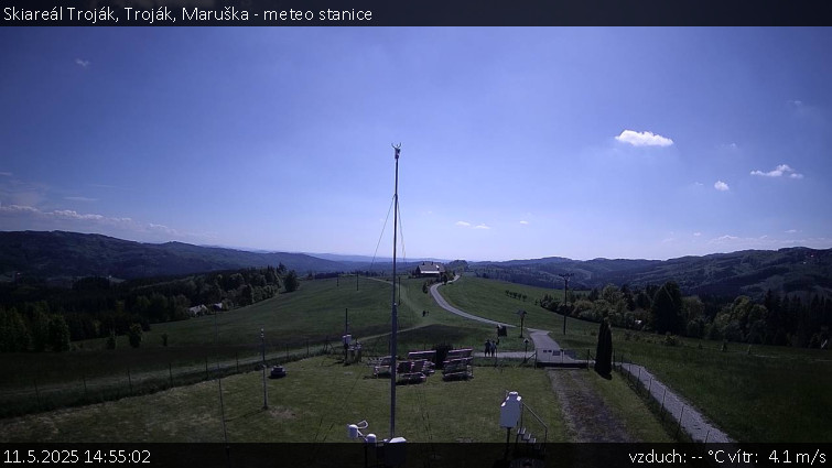 Skiareál Troják - Troják, Maruška - meteo stanice - 11.5.2025 v 14:55 Skiareál Troják - Troják, Maruška - meteo stanice - 11.5.2025 v 14:55