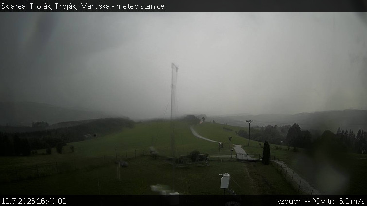 Skiareál Troják - Troják, Maruška - meteo stanice - 12.7.2025 v 16:40 Skiareál Troják - Troják, Maruška - meteo stanice - 12.7.2025 v 16:40