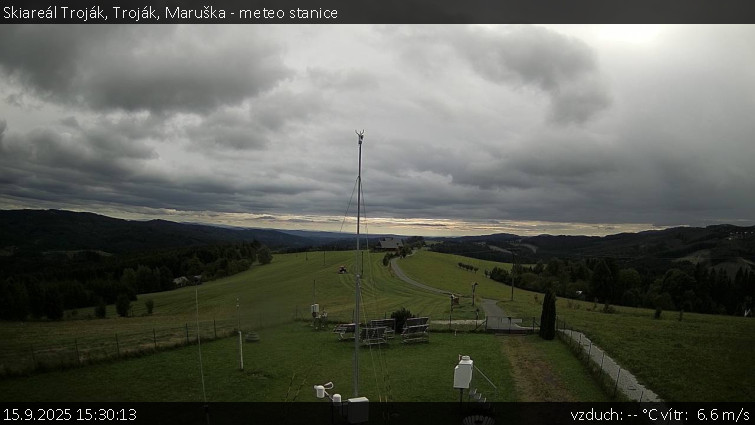 Skiareál Troják - Troják, Maruška - meteo stanice - 15.9.2025 v 15:30 Skiareál Troják - Troják, Maruška - meteo stanice - 15.9.2025 v 15:30