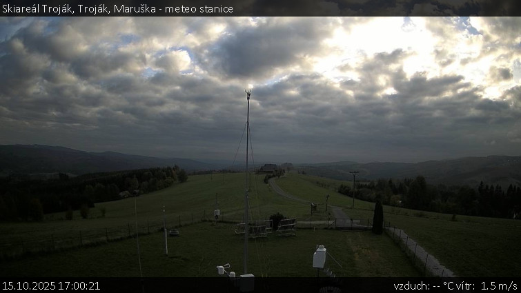 Skiareál Troják - Troják, Maruška - meteo stanice - 15.10.2025 v 17:00 Skiareál Troják - Troják, Maruška - meteo stanice - 15.10.2025 v 17:00
