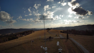 Skiareál Troják - Troják, Maruška - meteo stanice - 13.3.2026 v 15:55
