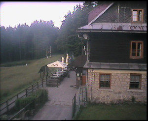 SkiAreál - Horský hotel Vsacký Cáb - Terasa horského hotelu - 23.6.2025 v 04:45