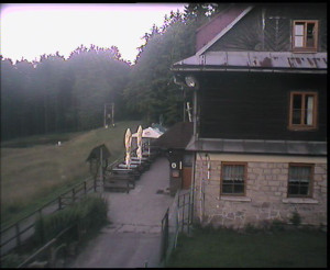 SkiAreál - Horský hotel Vsacký Cáb - Terasa horského hotelu - 1.7.2025 v 04:45