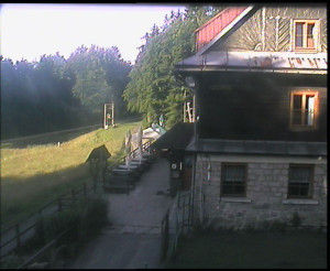 SkiAreál - Horský hotel Vsacký Cáb - Terasa horského hotelu - 1.7.2025 v 06:45
