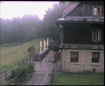 Snímek    4.7.2025 v 08:00