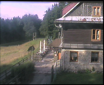 Snímek    13.7.2025 v 07:30
