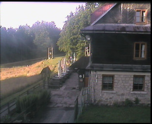 SkiAreál - Horský hotel Vsacký Cáb - Terasa horského hotelu - 19.7.2025 v 06:45