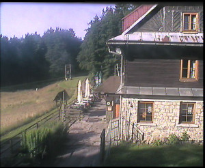 SkiAreál - Horský hotel Vsacký Cáb - Terasa horského hotelu - 19.7.2025 v 07:45