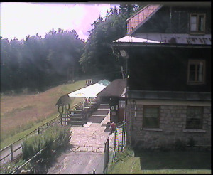 SkiAreál - Horský hotel Vsacký Cáb - Terasa horského hotelu - 19.7.2025 v 12:45