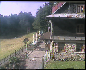 SkiAreál - Horský hotel Vsacký Cáb - Terasa horského hotelu - 2.9.2025 v 08:45