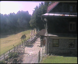 SkiAreál - Horský hotel Vsacký Cáb - Terasa horského hotelu - 2.9.2025 v 10:45