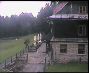 Snímek    17.9.2025 v 08:00