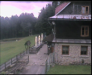 SkiAreál - Horský hotel Vsacký Cáb - Terasa horského hotelu - 17.9.2025 v 12:30