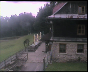 SkiAreál - Horský hotel Vsacký Cáb - Terasa horského hotelu - 17.9.2025 v 13:45
