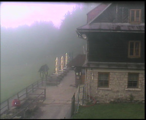 SkiAreál - Horský hotel Vsacký Cáb - Terasa horského hotelu - 29.9.2025 v 07:30